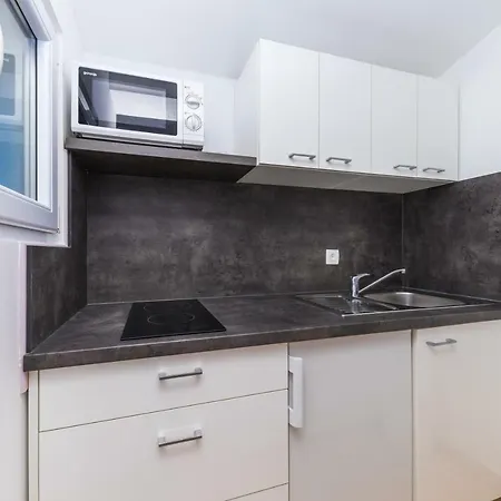 Apartments Gavran Baska Voda Exterior photo