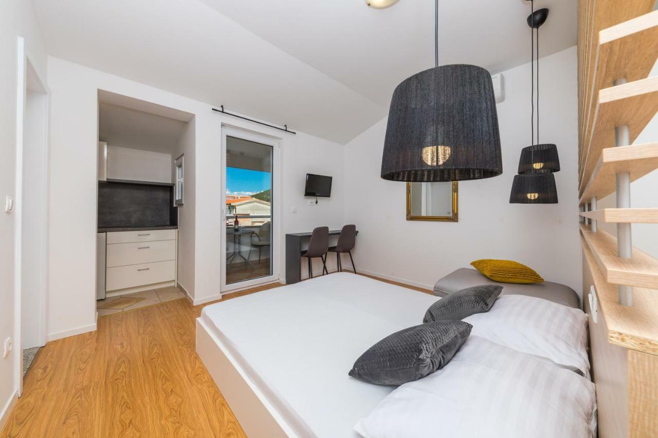 Apartman Gavran *